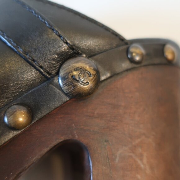 Womens Chanel Black Leather Wood Heel Studded Platform Mules Clogs 38.5 US/8 - Picture 13 of 16